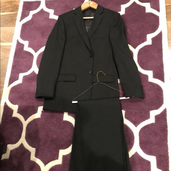 Men’s Suit